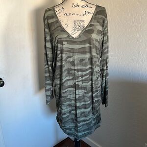 Torrid Super Soft Camouflage Tunic Top Contemporary Casual Camo Comfy